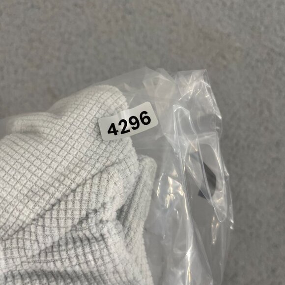 Vineyard Vines 1/4 Fleece Women XS Light Gray Grid Performance Pullover - Picture 11 of 11